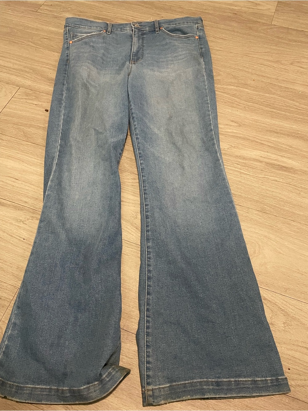 sofia by sofia vergara Light Blue Flared Jeans